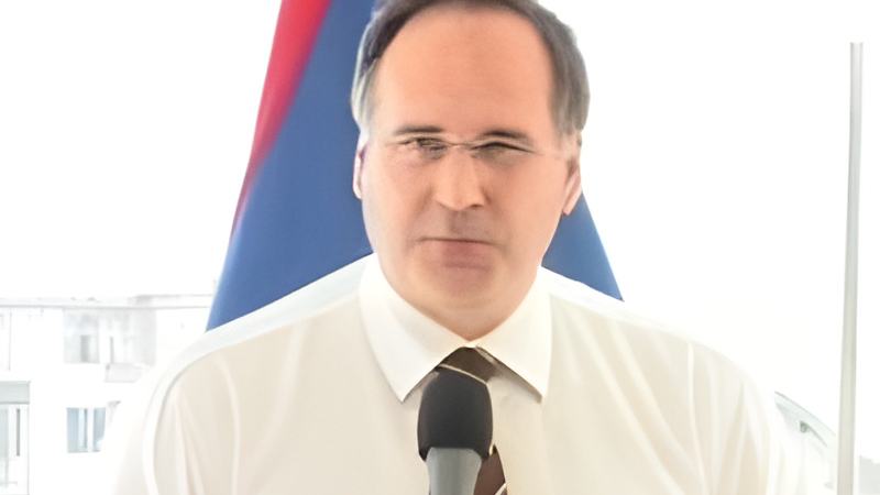 Dr.DanBlue.jpg