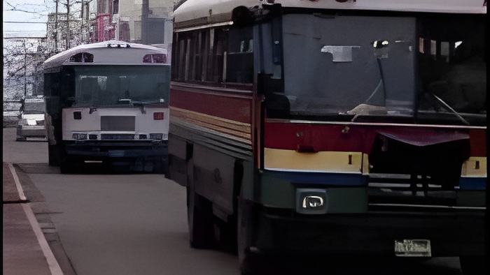 bus1.sept11.13.jpg