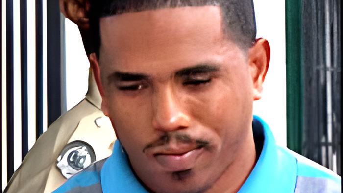 reyes1.12.14.jpg