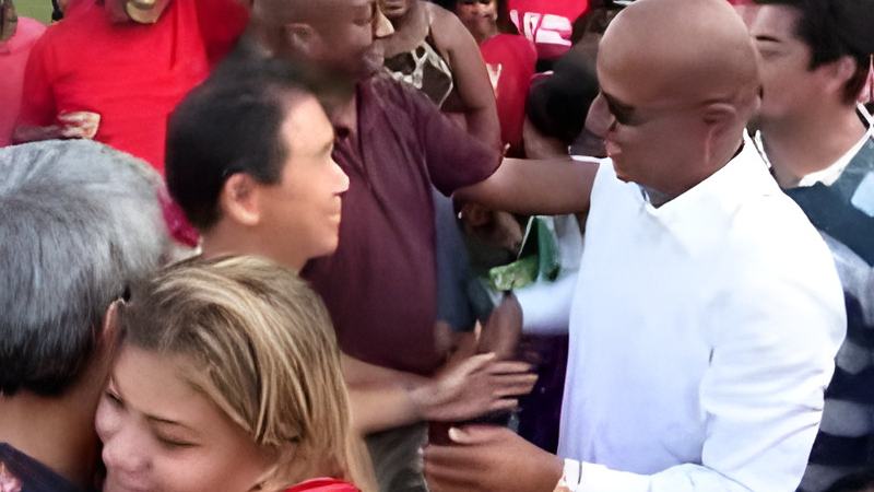 020803c.jpg