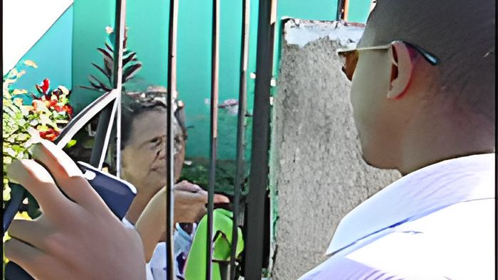 shyne24.11.15c.jpg