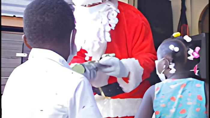 santa.dec17.20.jpg