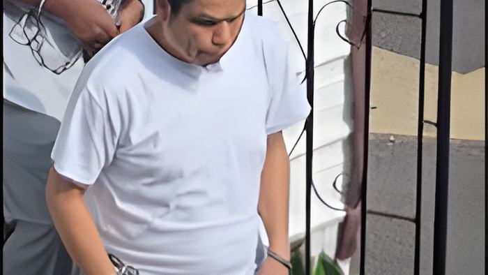 080526bldrpst1.jpg