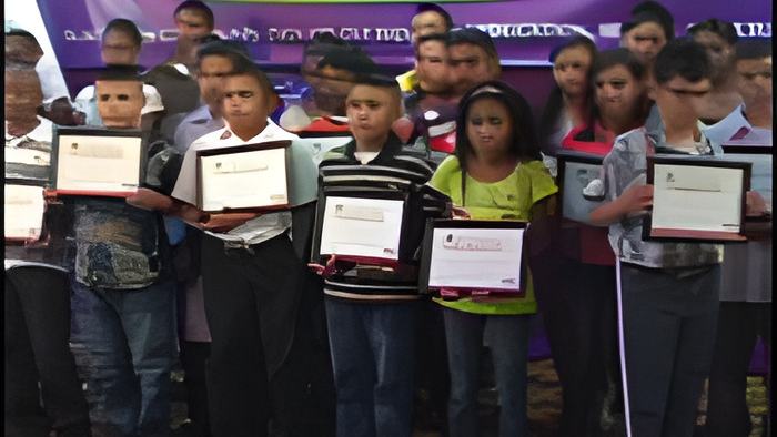 btl.scholarship.august.15.2012.jpg
