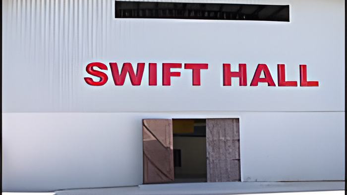 swift29.11.17b.jpg