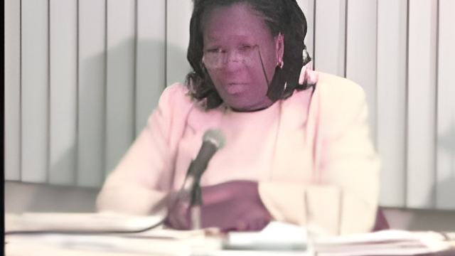 082203a.jpg