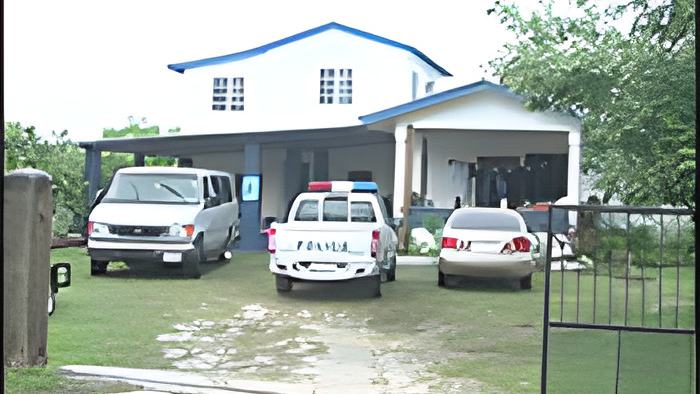 leal4.11.20a.jpg