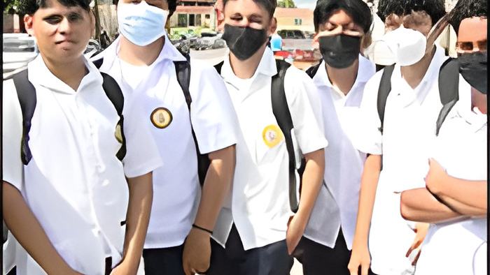 7news1.9.22owstudents.jpg