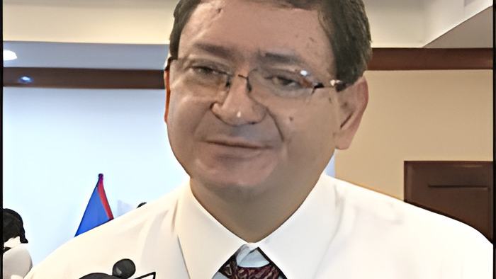 7news11.8.22picLouisZabaneh3.jpg