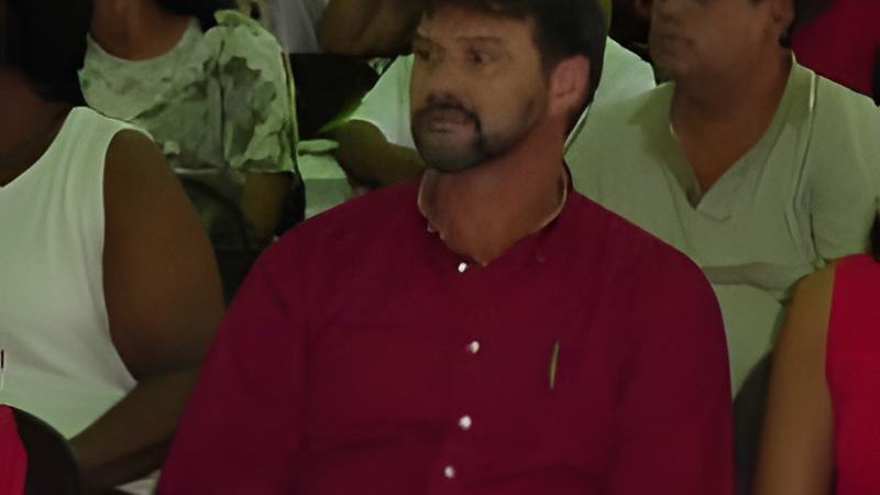 072803d.jpg