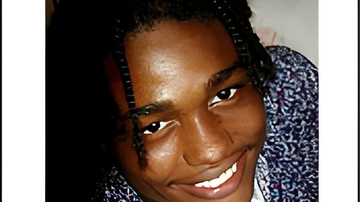 shemar3.8.21q.jpg