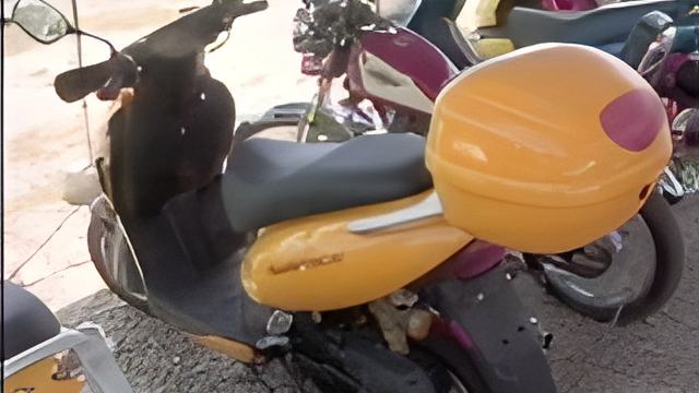 051802a.jpg