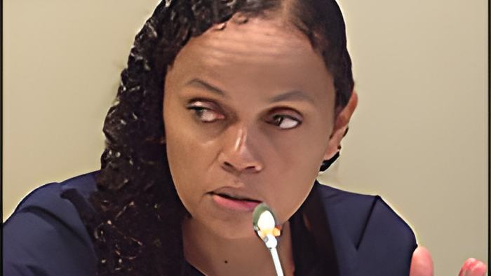 bennett27.11.19h.jpg