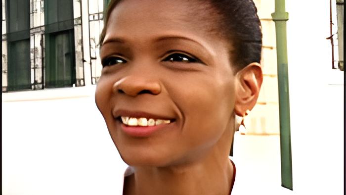 simone22.12.16d.jpg