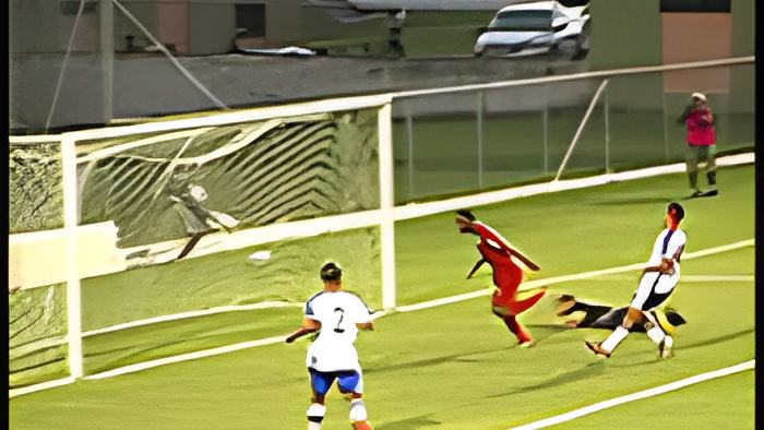 football15.6.15f.jpg
