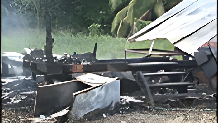 firedec320.jpg