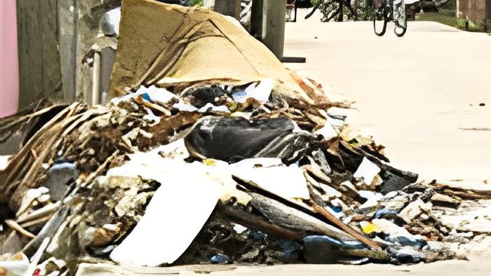 7news22.9.22garbage.jpg