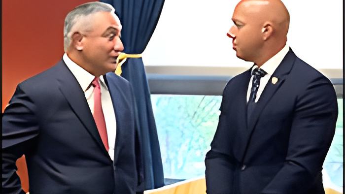 7news17.4.26b.jpg