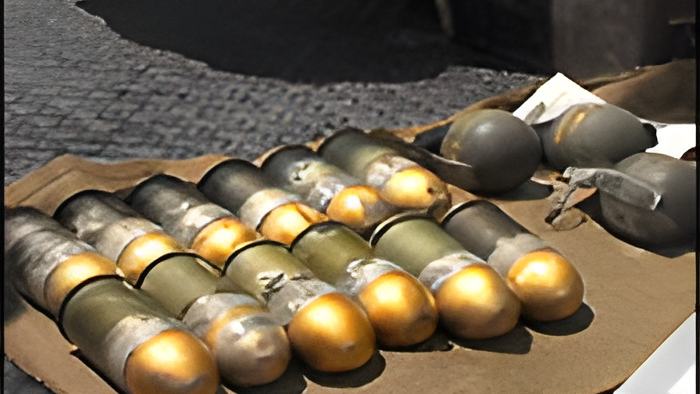 grenades22.3.12.jpg