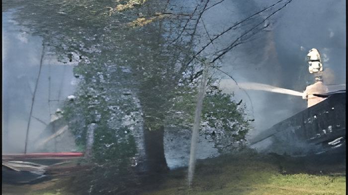 fire.april.8.2013b.jpg