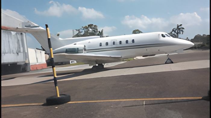 plane.apr26.2018.jpg