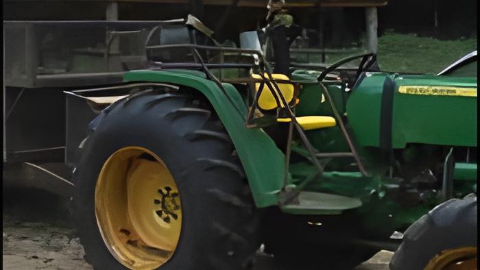 tractor.july25.13.jpg