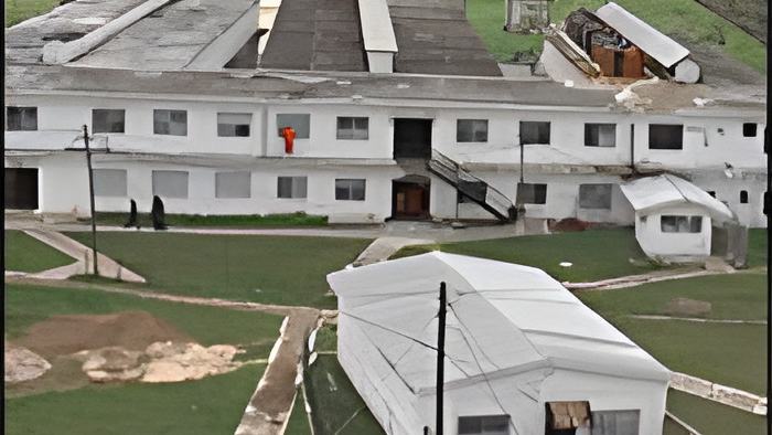 prison2.aug7.19.jpg
