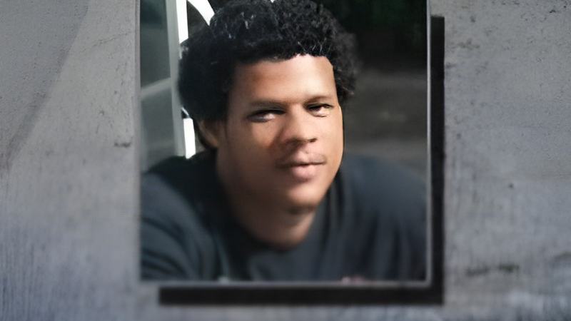 052703d.jpg