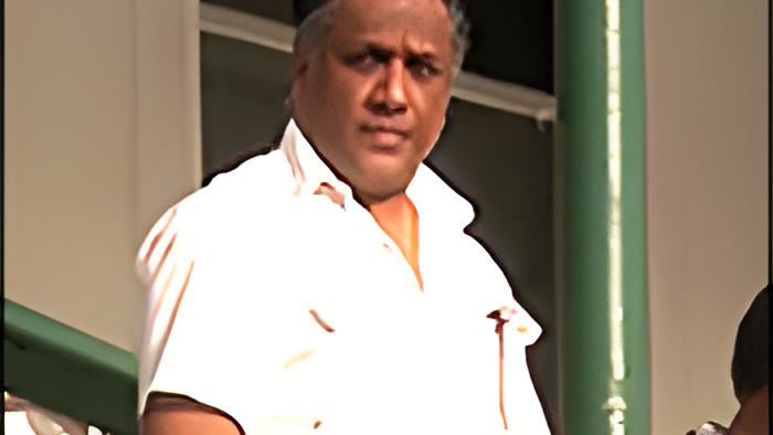 dean29.7.20b.jpg