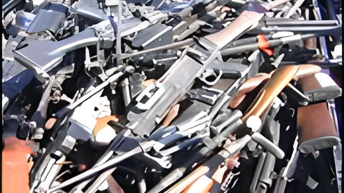 guns18.10.12.jpg